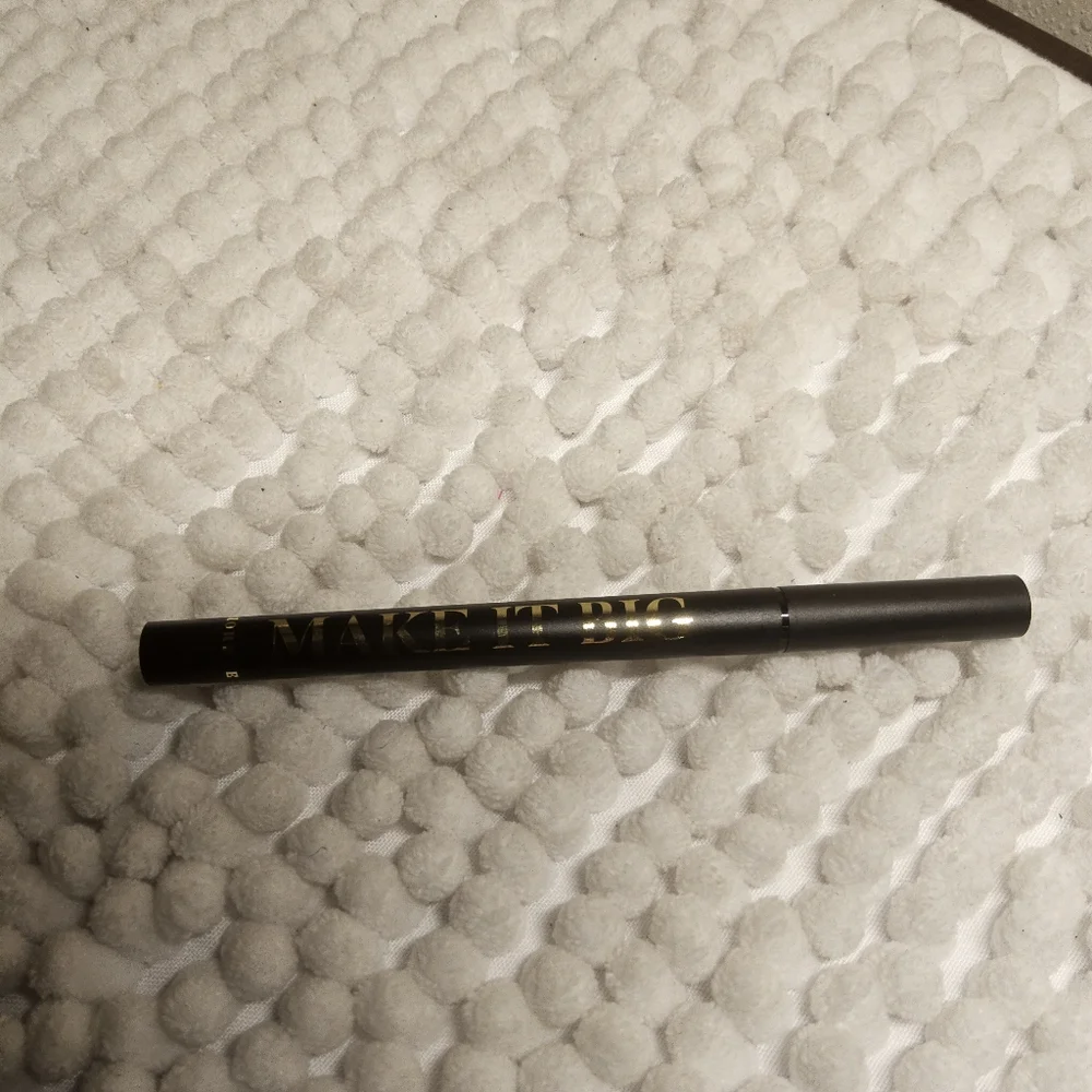 Morphe Make it big Brush tip liner